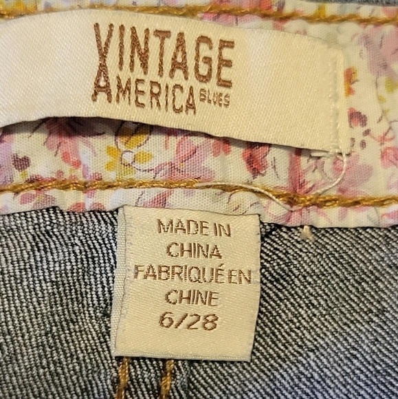 Vintage America Blues Boyfriend, turned up bottoms dark blue denim jeans Sz 6 - Picture 6 of 7